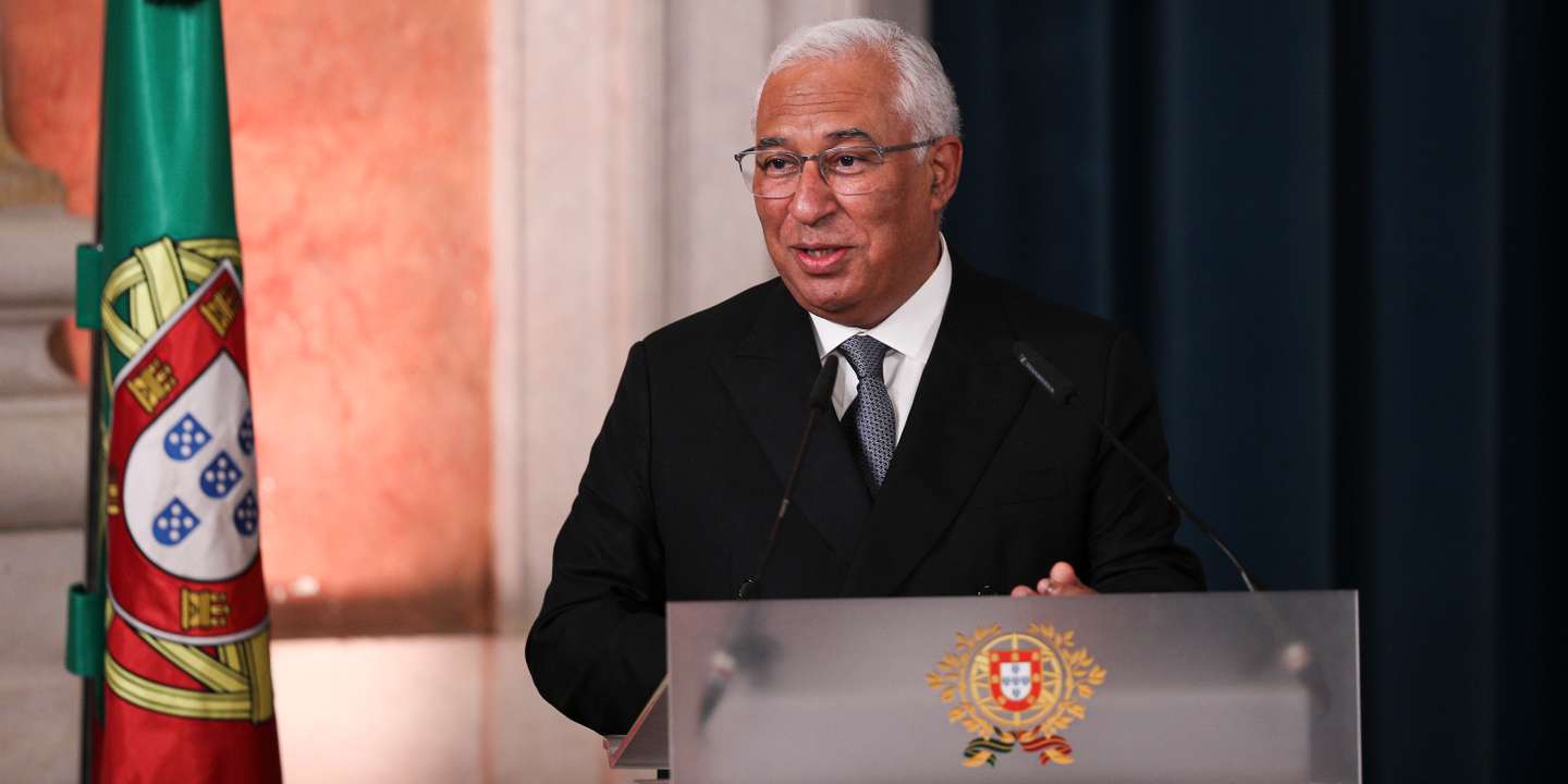 Cerimónia de tomada de posse do XXIII Governo Constitucional, no Palácio da Ajuda. O Presidente da República, Marcelo Rebelo de Sousa, deu posse ao Governo liderado pelo Primeiro-Ministro, António Costa. O Governo é composto por 17 ministros e 38 Secretários de Estado. Lisboa, 30 de Março de 2022. FILIPE AMORIM/OBSERVADOR