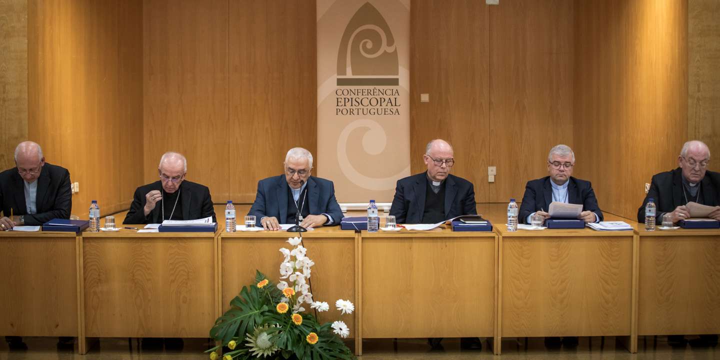 Abertura da Assembleia Plenária da CEP, que decorre de 17 a 20 de Abril em Fátima: Bispo D. José Ornelas, atual presidente da Conferência Episcopal Portuguesa (CEP), chega agora ao fim do primeiro mandato de três anos. Apesar de poder ser reeleito, tem surgido notícias que dão conta a sua alegada indisponibilidade para continuar no cargo. Durante os quatro dias de reunião plenária do episcopado, também serão eleitos os restantes membros do Conselho Permanente, e os presidentes das comissões Episcopais. 17 de Abril de 2023, Fátima TOMÁS SILVA/OBSERVADOR