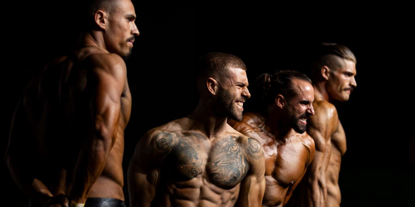 Proporção, simetria, harmonia, musculatura, definição e arte de posar: são estes os principais critérios avaliados numa competição como esta