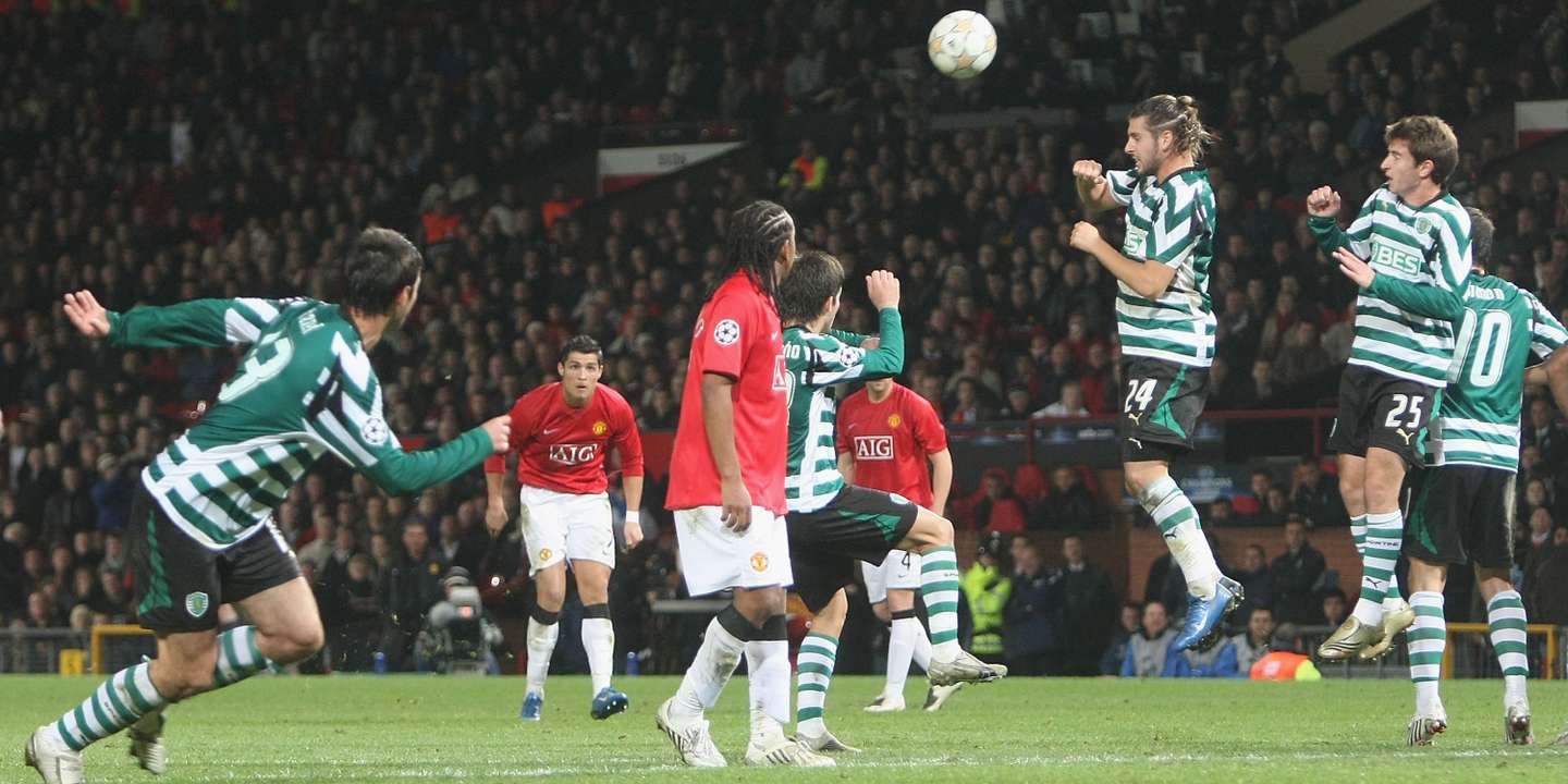 Cristiano Ronaldo marcou um golo de livre direto ao Sporting na fase de grupos da Liga dos Campeões de 2007/08