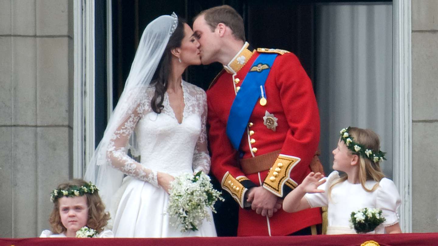 The Wedding of Prince William with Catherine Middleton - Buckingham Palace Balcony