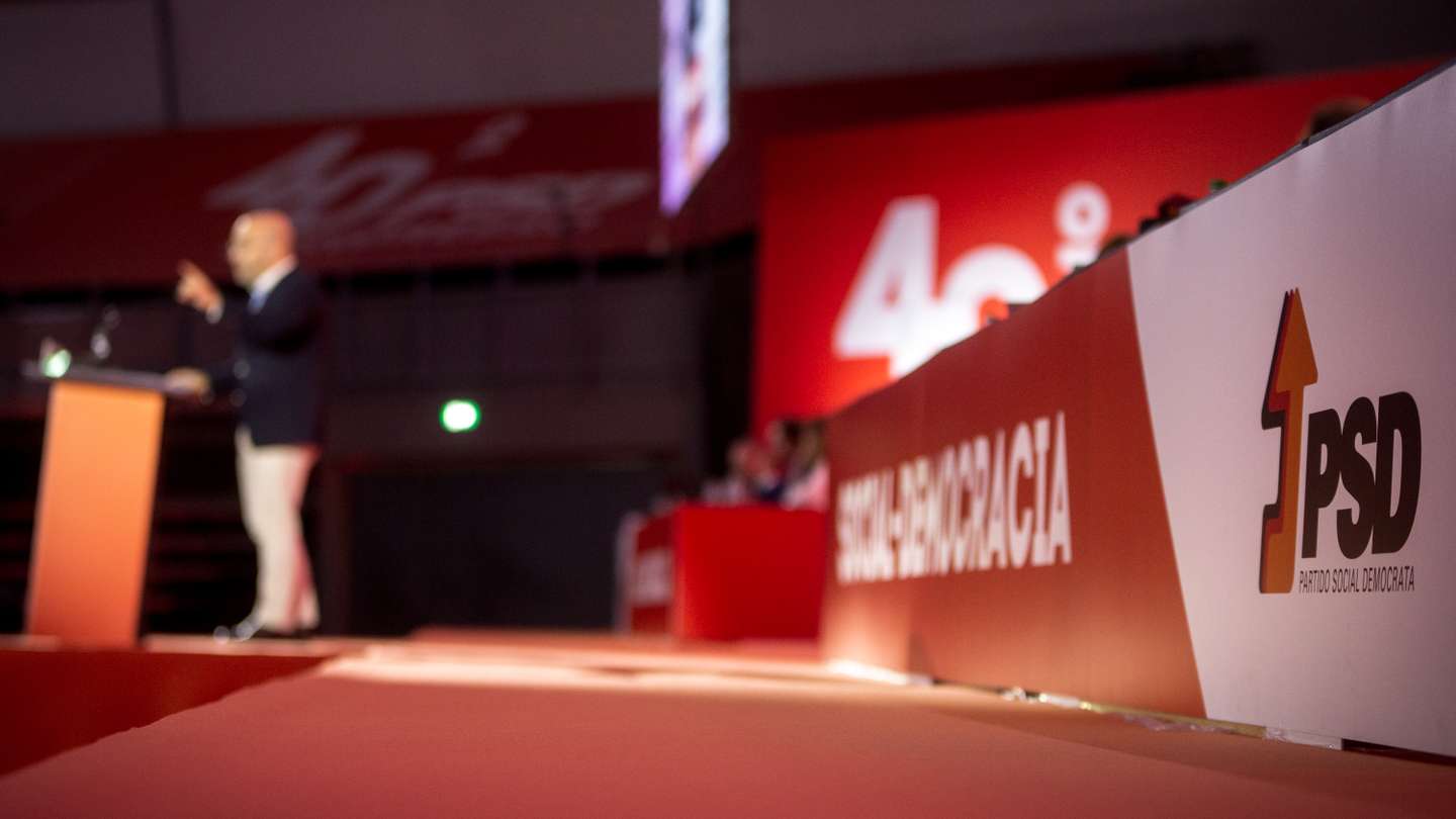 CONGRESSO PSD: Intervenção de Miguel Pinto Luz, no 40º Congresso Nacional do Partido Social Democrata (PSD), no Pavilhão Rosa Mota, no Porto. 2 de Julho de 2022 Pavilhão Rosa Mota, Porto TOMÁS SILVA/OBSERVADOR