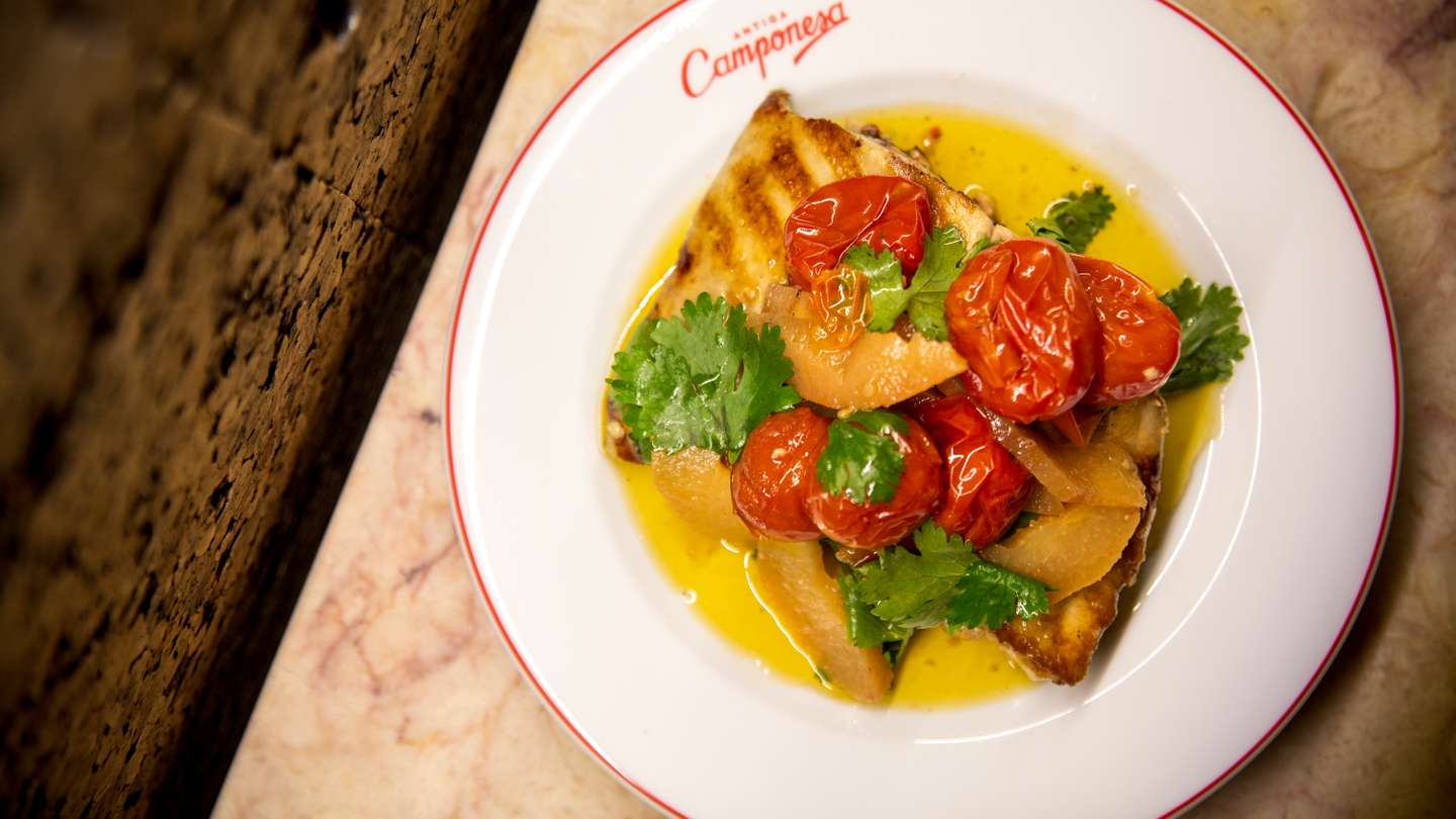 Reportagem no restaurante A Antiga Camponesa, que se encontra perto do miradouro do Adamastor, em Lisboa. 26 de Outubro de 2022 A Antiga Camponesa, Lisboa TOMÁS SILVA/OBSERVADOR