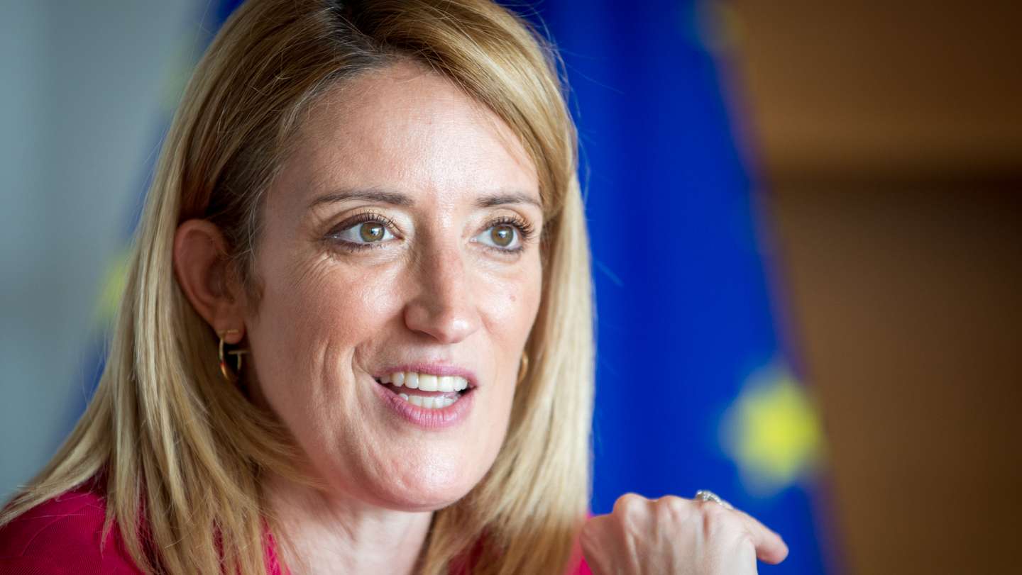 Entrevista de grupo à Presidente do Parlamento Europeu Roberta Metsola, após o encerramento da COFOE (Conferência sobre o Futuro da Europa/Conference on the Future of Europe) em Estrasburgo, no edifício do Parlamento Europeu. 9 de Maio de 2022 Estrasburgo, França TOMÁS SILVA/OBSERVADOR