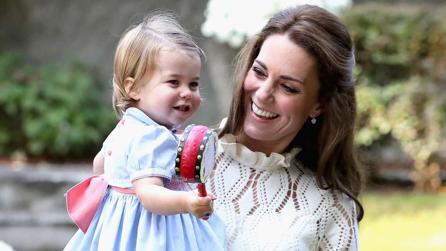 2016 Royal Tour To Canada Of The Duke And Duchess Of Cambridge - Victoria