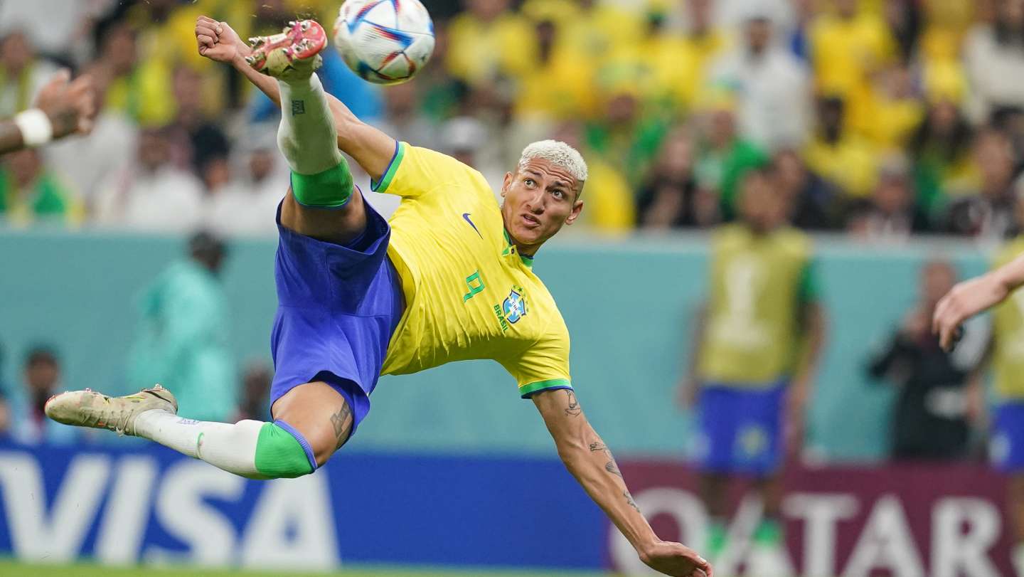 SOCCER: NOV 24 FIFA World Cup - Serbia v Brazil