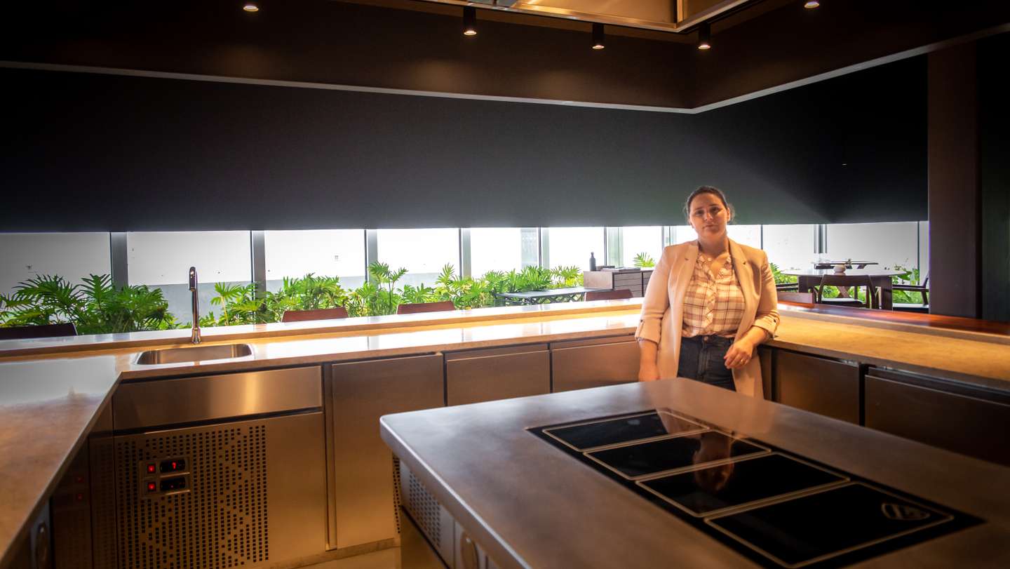 Entrevista à chef Marlene Vieira, no seu mais recente restaurante, com nome próprio, no Terminal de Cruzeiros de Lisboa, em Santa Apolónia. 16 de Novembro de 2022 Restaurante Marlene, Santa Apolónia, Lisboa TOMÁS SILVA/OBSERVADOR