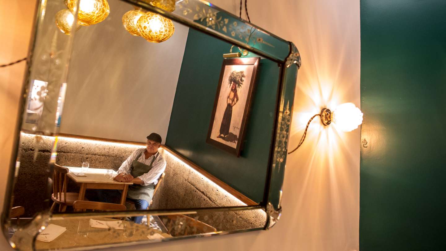 Reportagem no restaurante A Antiga Camponesa, que se encontra perto do miradouro do Adamastor, em Lisboa. 26 de Outubro de 2022 A Antiga Camponesa, Lisboa TOMÁS SILVA/OBSERVADOR