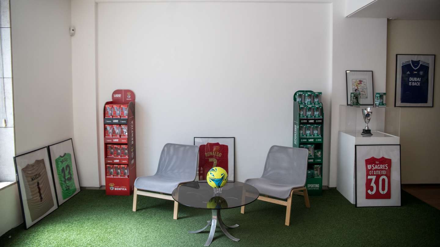 Entrevista aos criadores de uma startup chamada Be Splink, que através de tecnologia de realidade aumentada, fabricam peças únicas de coleção de jogadores de futebol. 7 de Julho de 2022, Lisboa TOMÁS SILVA/OBSERVADOR