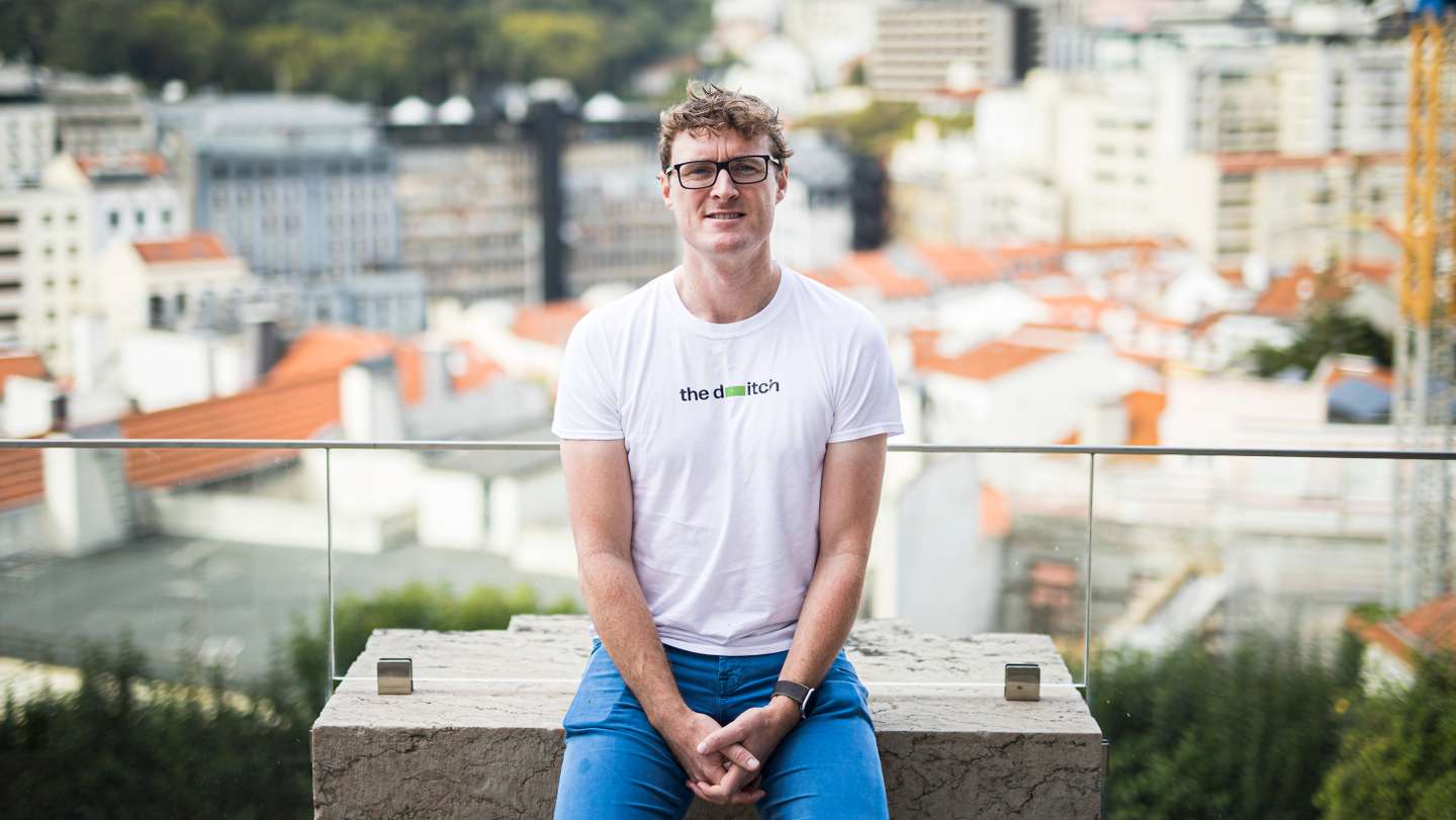 Paddy Cosgrave, co-fundador da Web Summit, fotografado no Ninho do Torel. Lisboa, 26 de Outubro de 2022. FILIPE AMORIM/OBSERVADOR