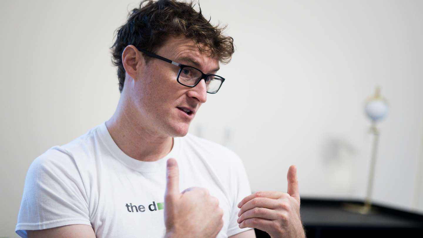 Paddy Cosgrave, co-fundador da Web Summit, fotografado no Ninho do Torel. Lisboa, 26 de Outubro de 2022. FILIPE AMORIM/OBSERVADOR