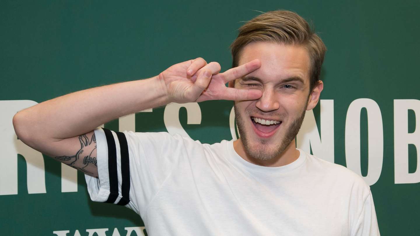 PewDiePie Book Signing For "This Book Loves You"