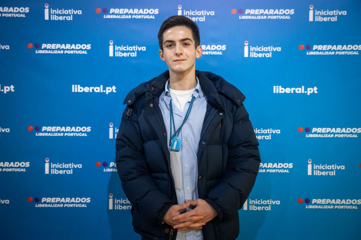VI Convenção da Iniciativa Liberal - IL. O partido reúne em convenção no Centro de Congressos de Lisboa. Militantes do partido respondem à pergunta "Iniciativa Liberal, partido que se enquadra à esquerda ou à direita?" - José Parreira, 17 anos. Lisboa, 11 de dezembro de 2021. TOMÁS SILVA/OBSERVADOR