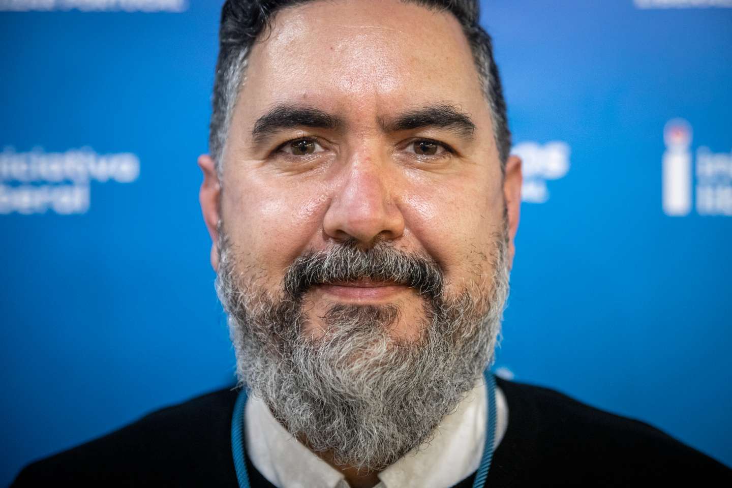 VI Convenção da Iniciativa Liberal - IL. O partido reúne em convenção no Centro de Congressos de Lisboa. Militantes do partido respondem à pergunta "Iniciativa Liberal, partido que se enquadra à esquerda ou à direita?" - Ricardo Alberto Gouveia, 26 anos. Lisboa, 11 de dezembro de 2021. TOMÁS SILVA/OBSERVADOR