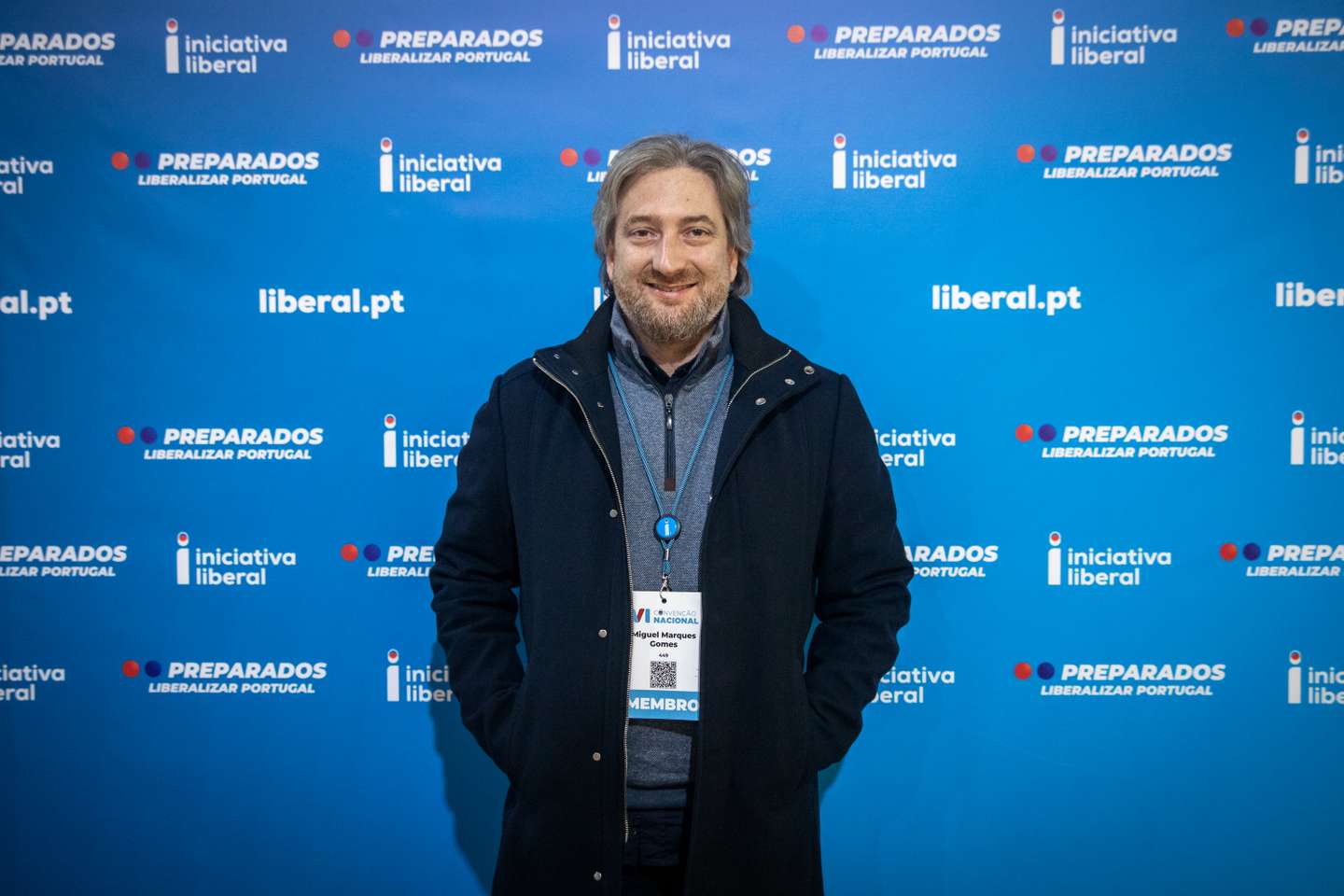 VI Convenção da Iniciativa Liberal - IL. O partido reúne em convenção no Centro de Congressos de Lisboa. Militantes do partido respondem à pergunta "Iniciativa Liberal, partido que se enquadra à esquerda ou à direita?" - Miguel Gomes, 43 anos. Lisboa, 11 de dezembro de 2021. TOMÁS SILVA/OBSERVADOR