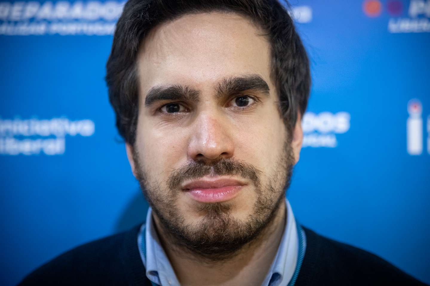 VI Convenção da Iniciativa Liberal - IL. O partido reúne em convenção no Centro de Congressos de Lisboa. Militantes do partido respondem à pergunta "Iniciativa Liberal, partido que se enquadra à esquerda ou à direita?" - Gonçalo Pinto, 28 anos. Lisboa, 11 de dezembro de 2021. TOMÁS SILVA/OBSERVADOR