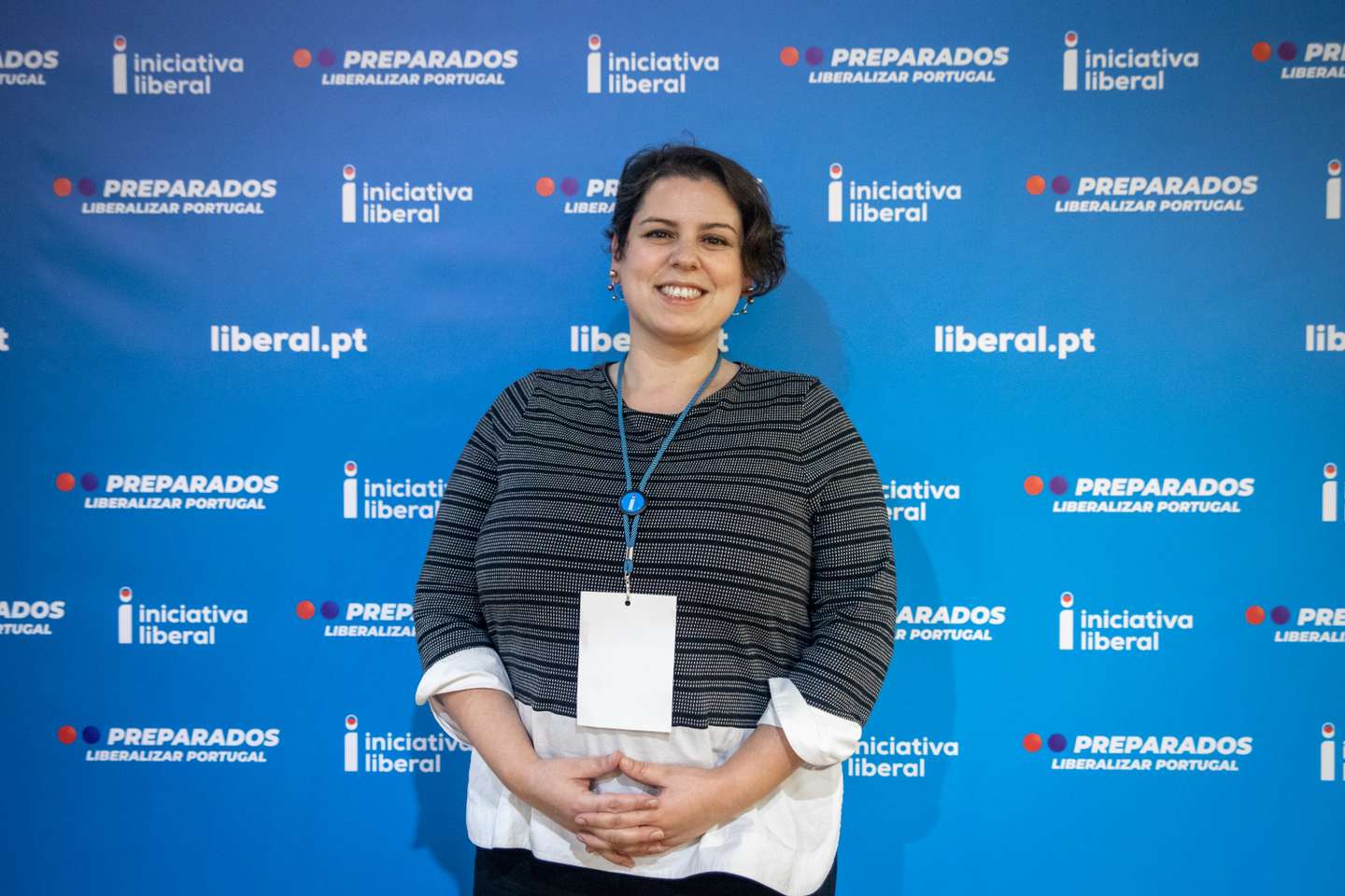 VI Convenção da Iniciativa Liberal - IL. O partido reúne em convenção no Centro de Congressos de Lisboa. Militantes do partido respondem à pergunta "Iniciativa Liberal, partido que se enquadra à esquerda ou à direita?" - Rita Bastos, 38 anos. Lisboa, 11 de dezembro de 2021. TOMÁS SILVA/OBSERVADOR