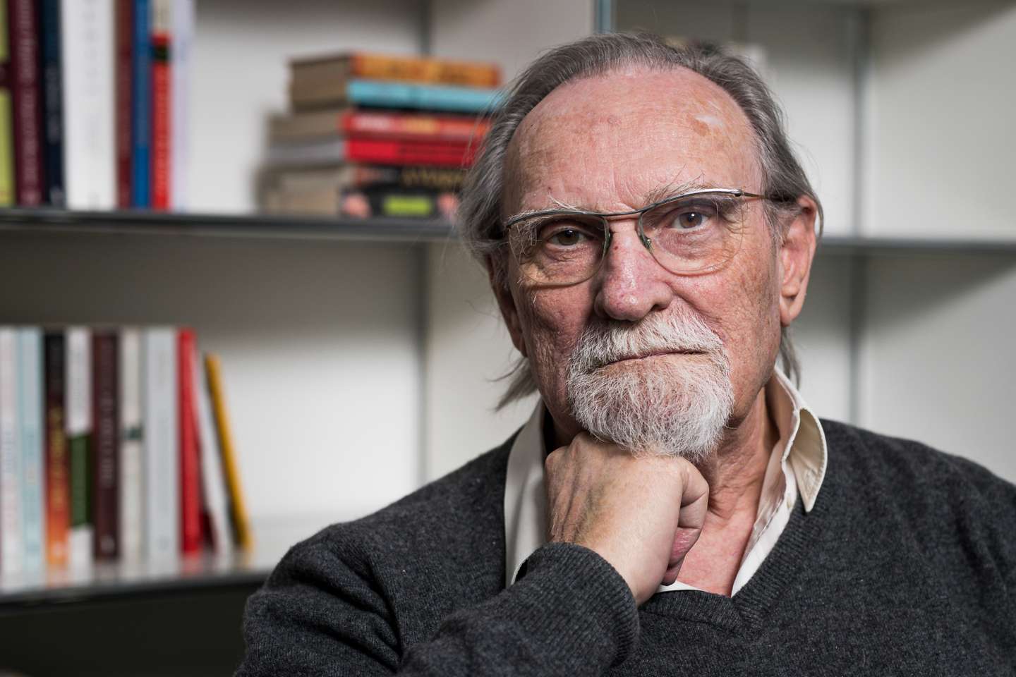 Entrevista com Zeferino Coelho, editor lendário, muito associado à Caminho e a José Saramago. Lisboa, 13 de Janeiro de 2022. FILIPE AMORIM/OBSERVADOR