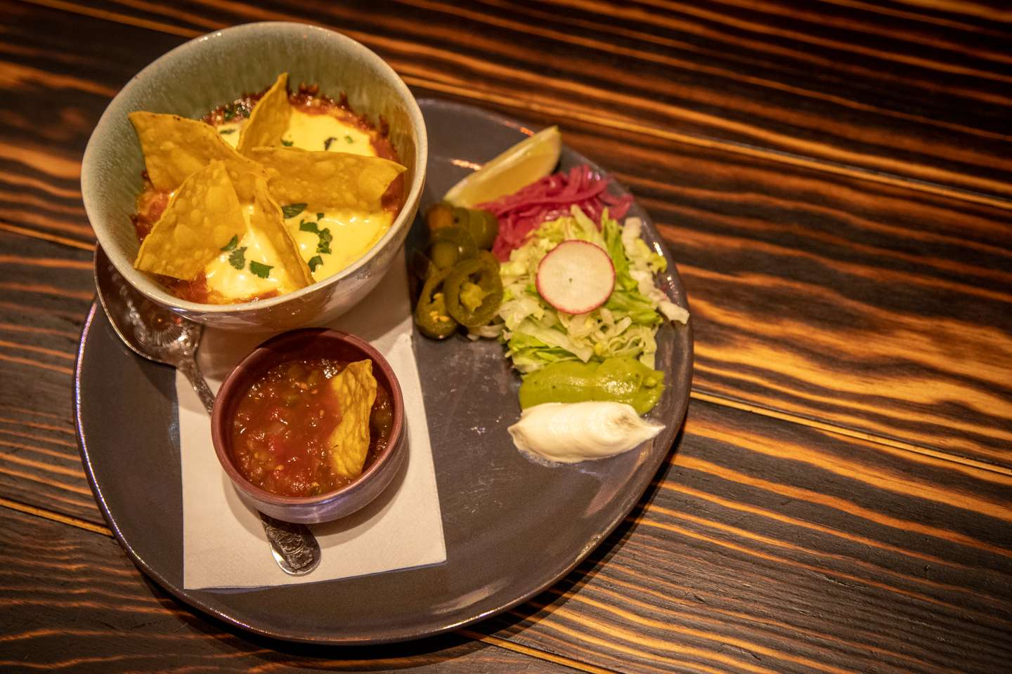 Novo restaurante Mexicano - GUAKA - que abre na Rua de São Marçal em Lisboa, perto da Praça das Flores. De pratos típicos Mexicanos a margaritas e shots de tequila, GUAKA o novo restaurante Mexicano, que abre agora no centro da capital, promete boa comida acompanhada de um ambiente muito festivo. 17 de Fevereiro de 2022, Lisboa TOMÁS SILVA/OBSERVADOR