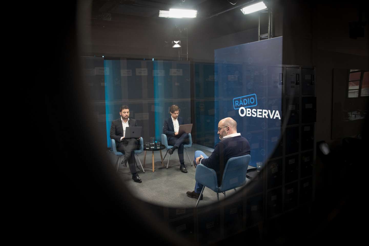 Miguel Pinto Luz, vice-presidente da Câmara Municipal de Cascais e candidato à liderança do Partido Social Democrata (PSD), em entrevista ao Observador para o programa "Sob Escuta". 5 de Abril de 2022, Lisboa TOMÁS SILVA/OBSERVADOR
