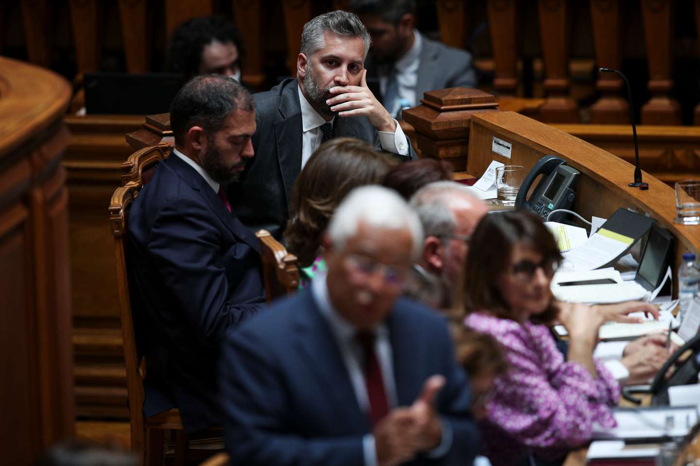 Moção de censura ao Governo promovida pelo partido Chega na Assembleia da República. Ministro das Infraestruturas e da Habitação Pedro Nuno Santos e o primeiro-ministro, António Costa Lisboa, 06 de Julho de 2022. FILIPE AMORIM/OBSERVADOR