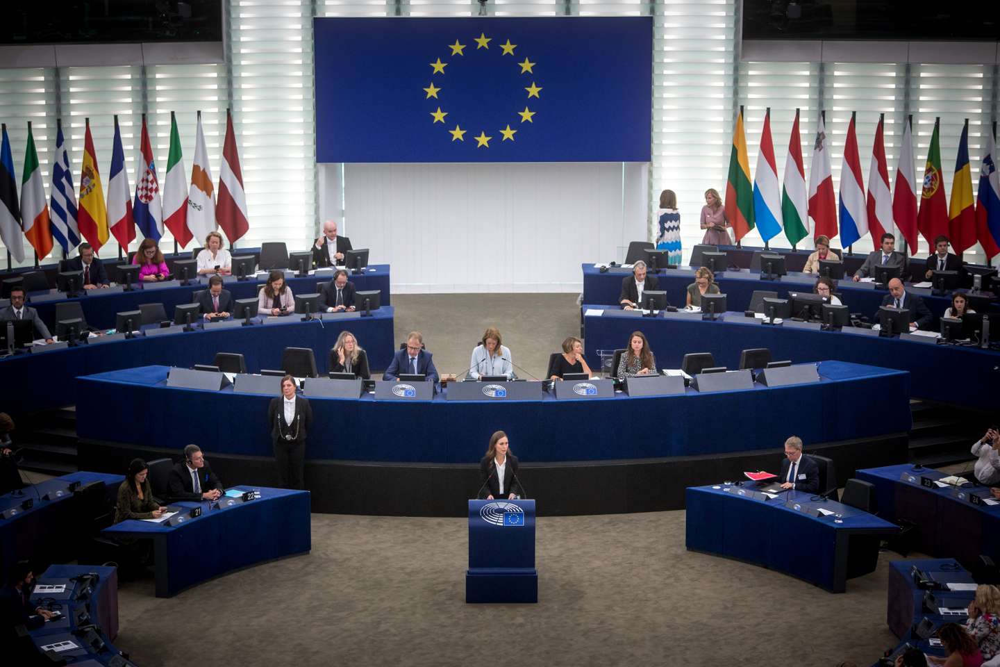 PARLAMENTO EUROPEU (PE): Estado da União: Primeira-ministra finlandesa, Sanna Marin, partilha a sua opinião sobre a situação atual e o futuro da Europa. Após o discurso da primeira-ministra finlandesa, seguiu-se a intervenção dos líderes dos grupos políticos do Parlamento Europeu, entre eles Paulo Rangel. Após a sessão plenária, a presidente do PE, Roberta Metsola e Sanna Marin, deram uma conferência de imprensa conjunta à comunicação social. Este foi o sexto debate de "Isto é Europa" no Parlamento Europeu. 13 de Setembro de 2022 Parlamento Europeu, Estrasburgo TOMÁS SILVA/OBSERVADOR