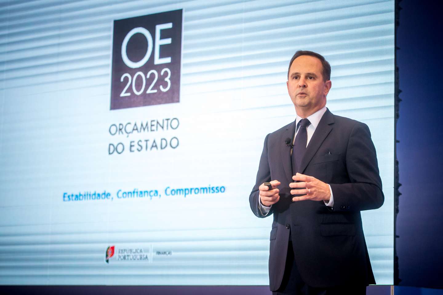 Entrega do Orçamento de Estado (OE) para o ano de 2023: Fernando Medina, ministro das finanças numa conferência de imprensa à comunicação social, sobre o OE para o próximo ano de 2023. 10 de Outubro de 2022 Ministério das Finanças, Lisboa TOMÁS SILVA/OBSERVADOR