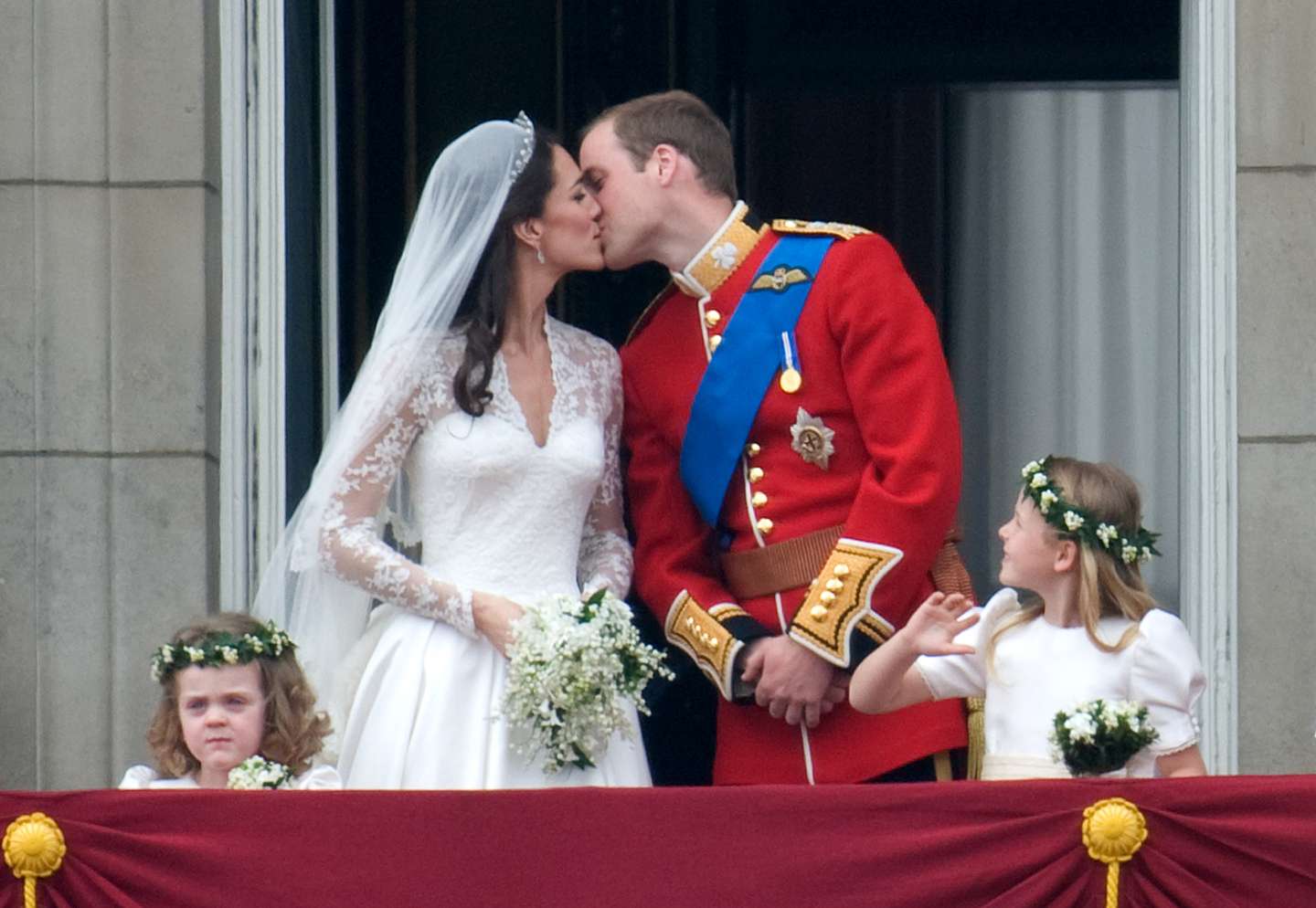 The Wedding of Prince William with Catherine Middleton - Buckingham Palace Balcony