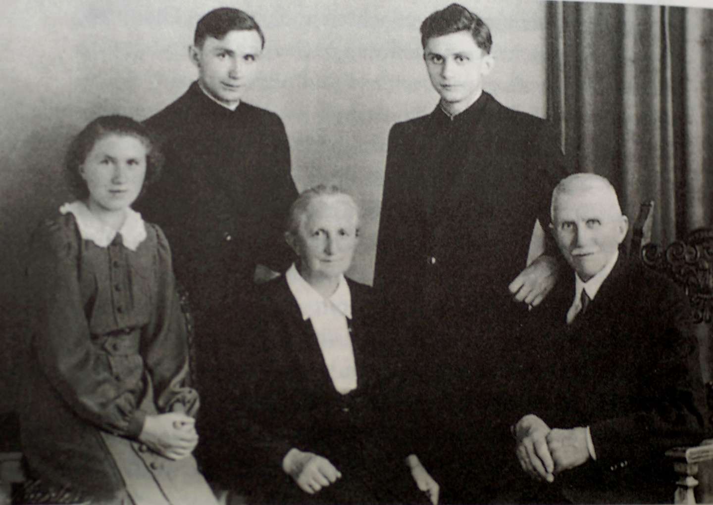 Ratzinger Family Portrait