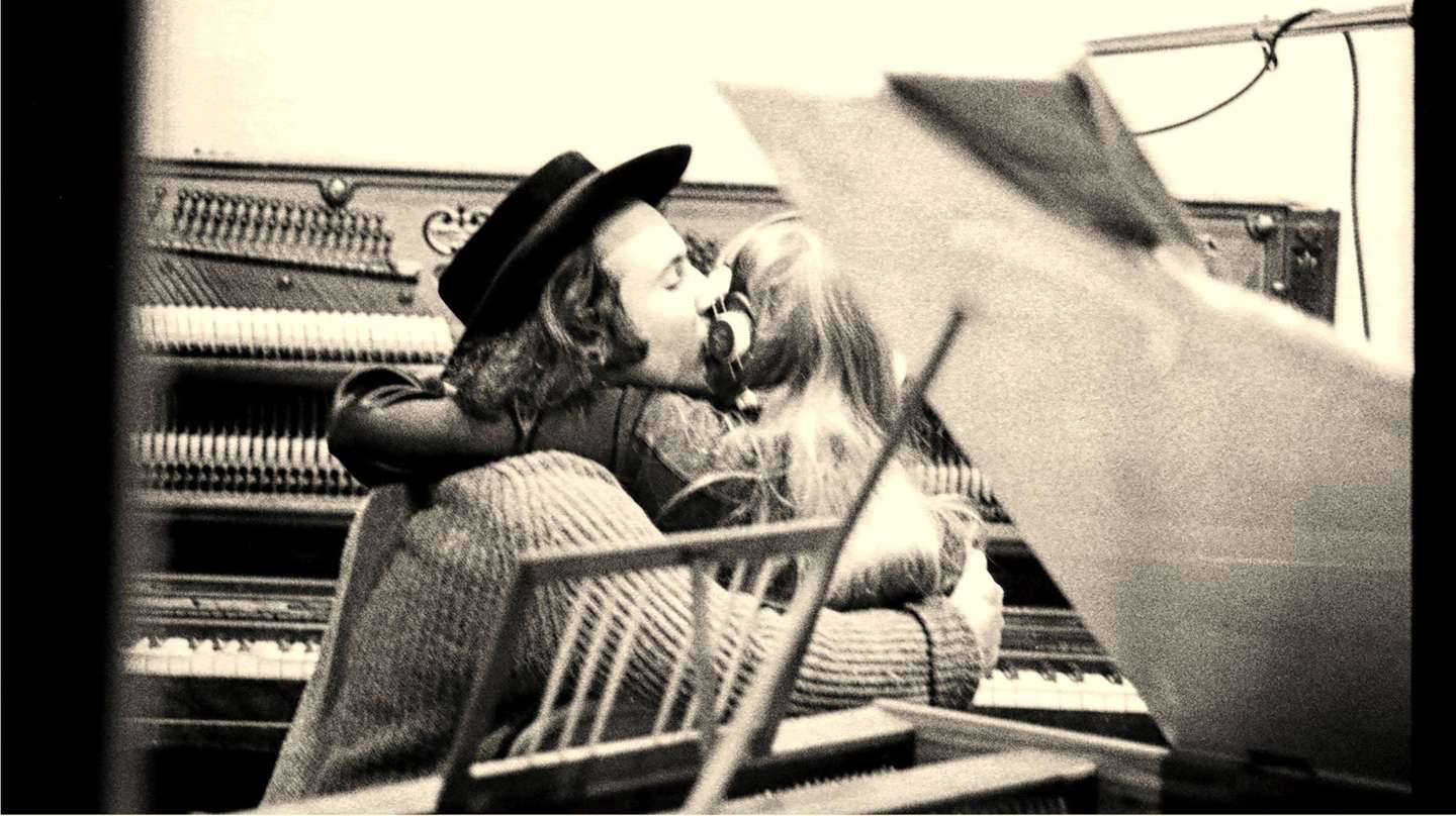 Recording Session For Joni Mitchell's First Album, "Song To A Seagull"
