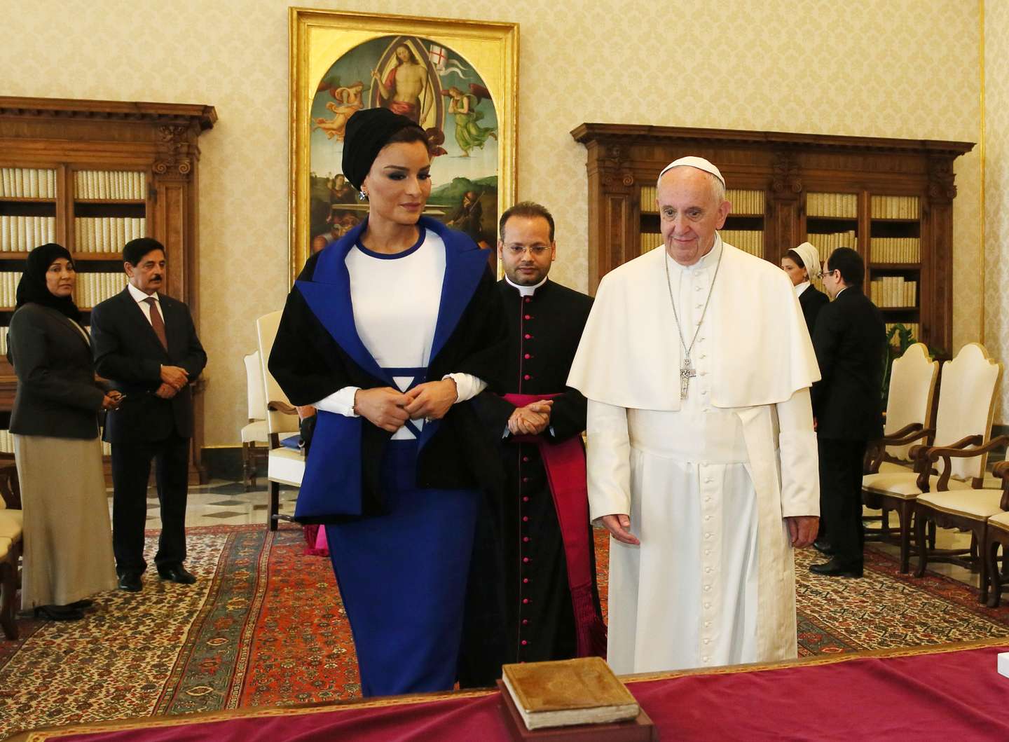 Le Pape François la Sheikha Mozah bint Nasser du Qatar