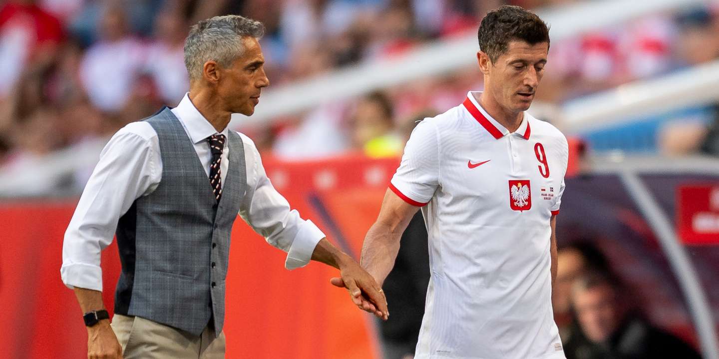 Polónia terminou o grupo G da qualificação ainda sem Paulo Sousa no primeiro lugar, tendo como adversários Áustria, Macedónia do Norte, Eslovénia, Israel e Letónia