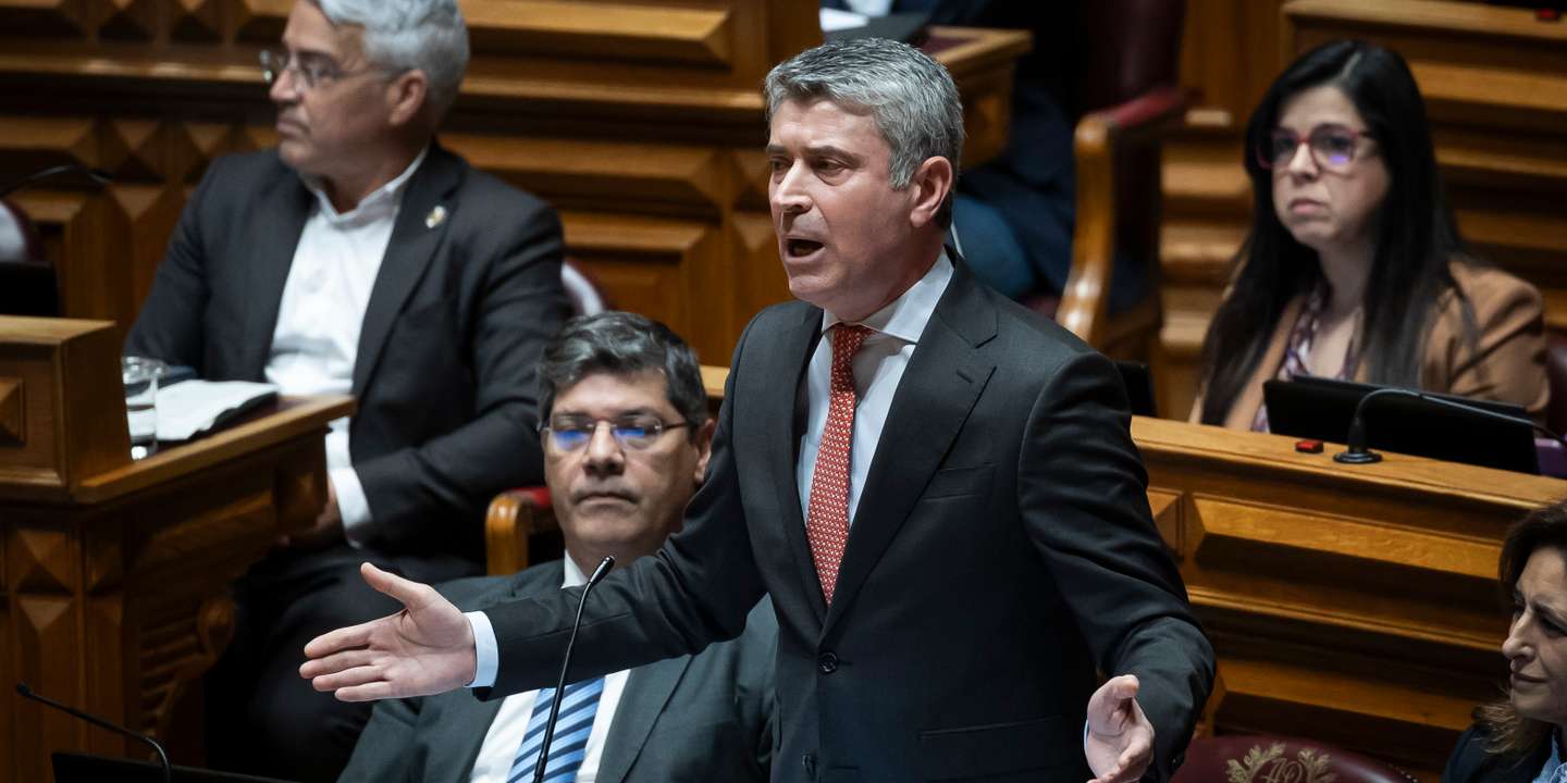 Carneiro sempre disse que ia esperar pelo documento, mas afinal já deu luz verde ao OE mesmo sem o conhecer.