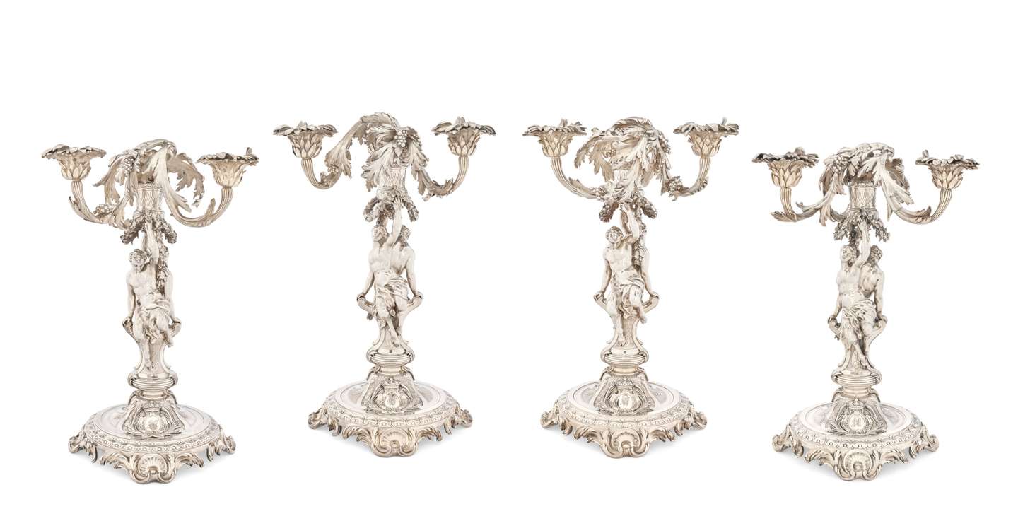 Os candelabros foram adquiridos em setembro pelo casal de colecionadores Maria e João Cortez de Lobão