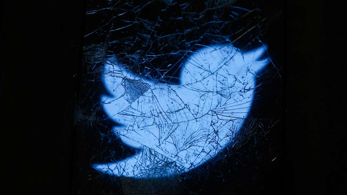 Twitter Alternatives Photo Illustrations