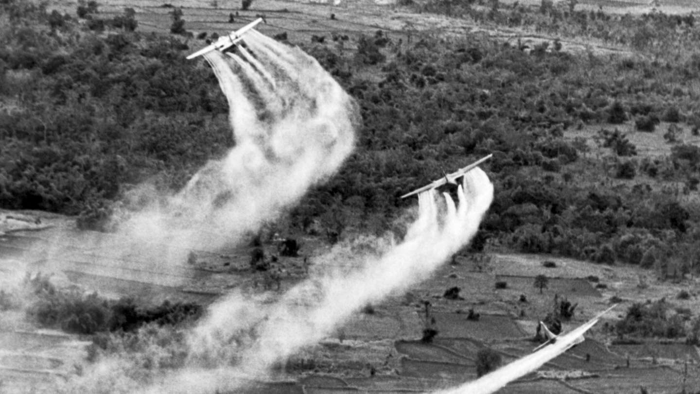 Spraying Agent Orange