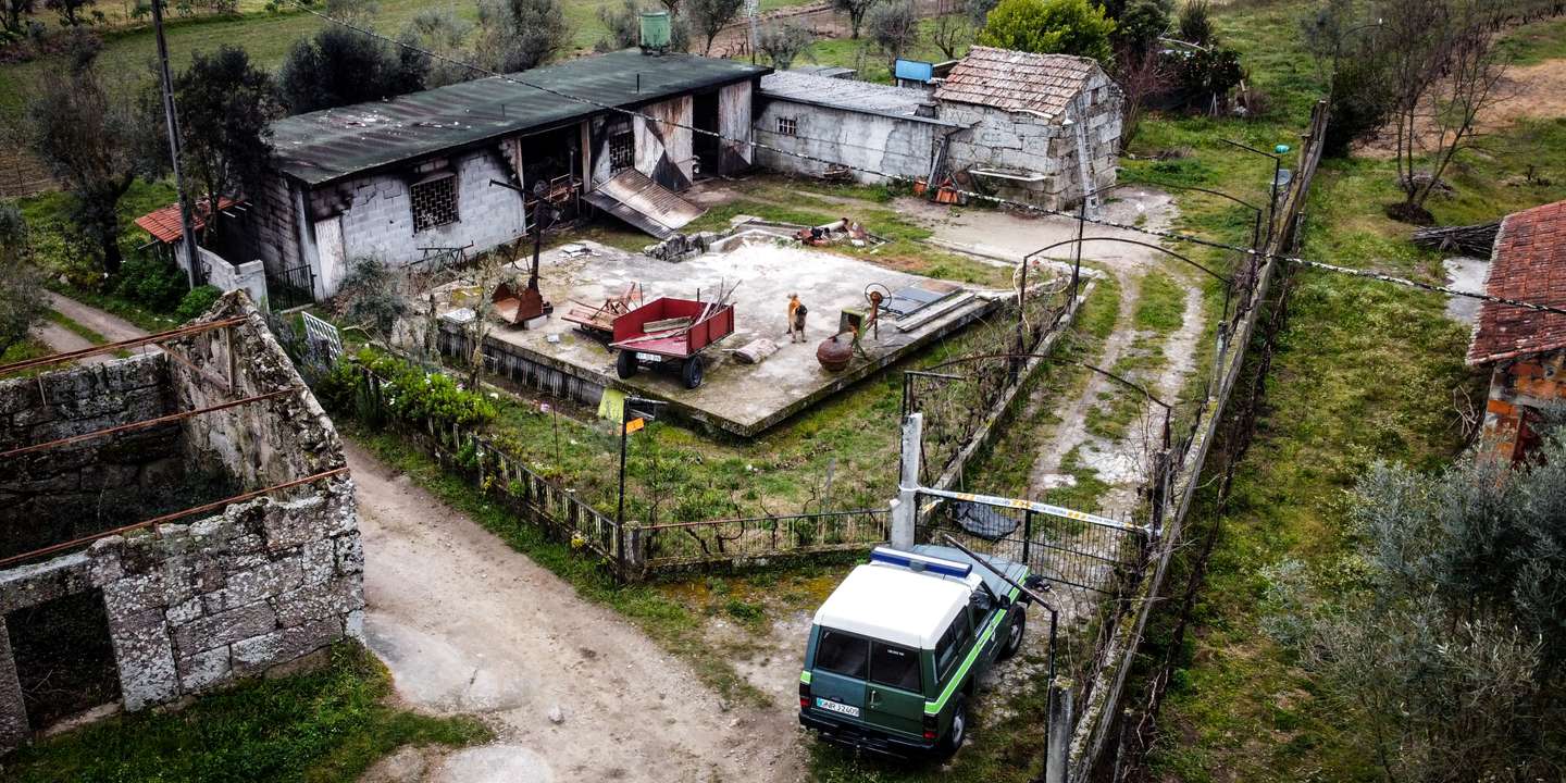 O alerta do incêndio foi dado pelas 15h por um vizinho, os bombeiros dirigiram-se ao local e foram surpreendidos com tiros e explosões