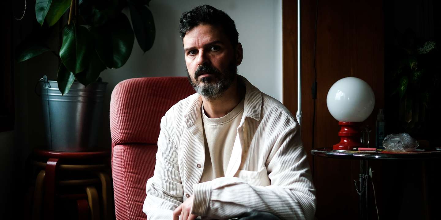 Aos 48 anos, o designer regressa à plataforma do Portugal Fashion para apresentar uma coleção feminina