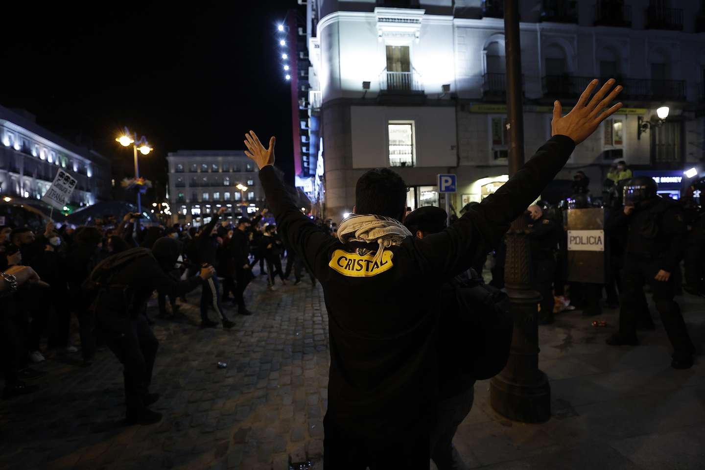 Spain sees second night of rioting after rappers arrest