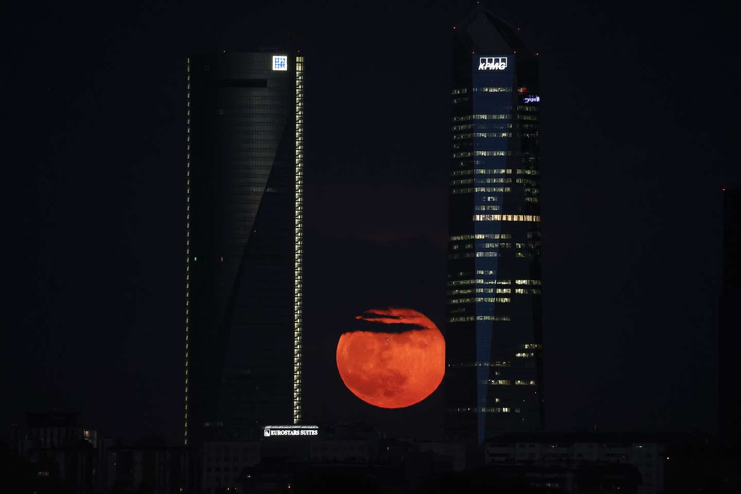 "Super Moon" in Spain