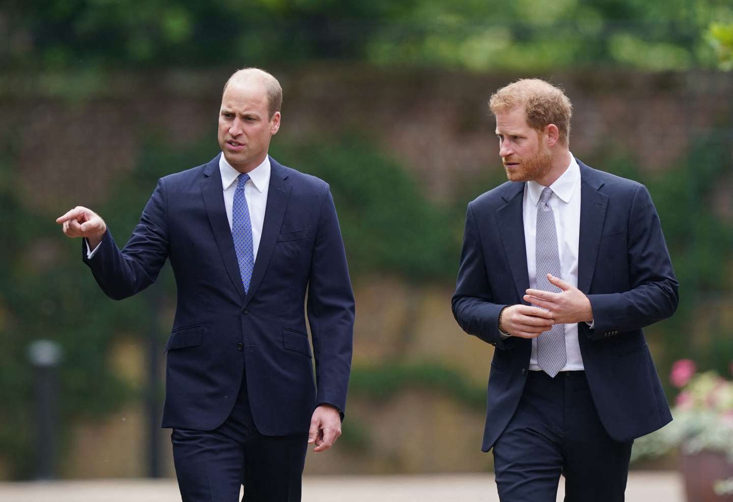 BRITAIN-ROYALS-DIANA-STATUE