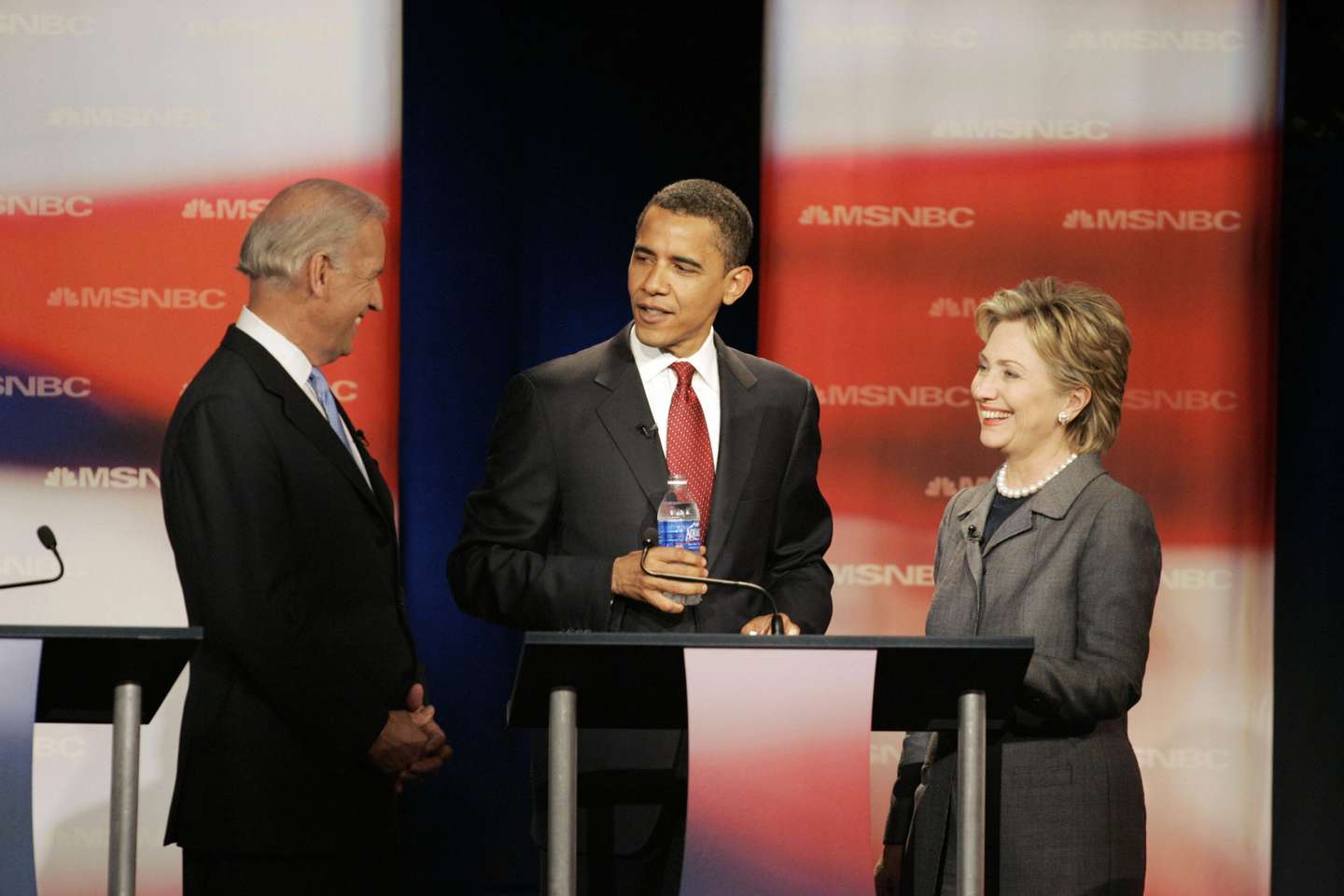 Democratic presidential hopefuls (L-R) U