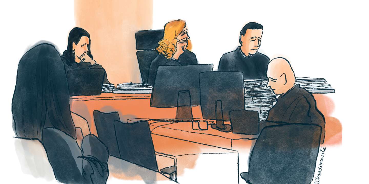 Coletivo presidido pela juíza presidente Helena Susano (ao centro) numa das sessões do julgamento do caso BES/GES