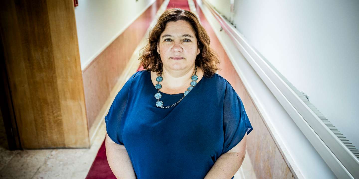 "Não vejo com bons olhos que o cargo de Presidente seja ocupado por um militar"