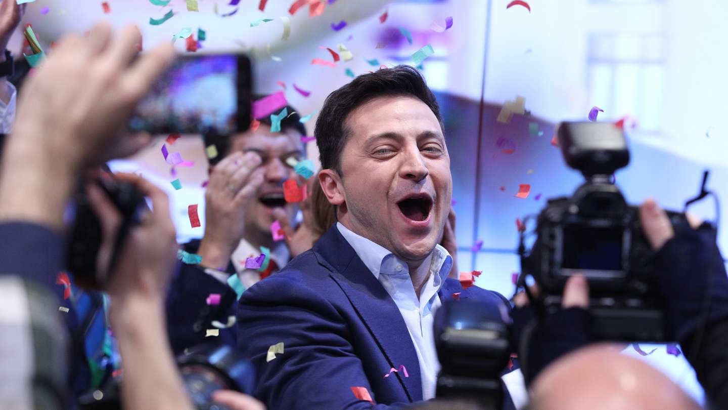 Comedian Zelensky Wins Elections With 73 Percent In Exti Polls