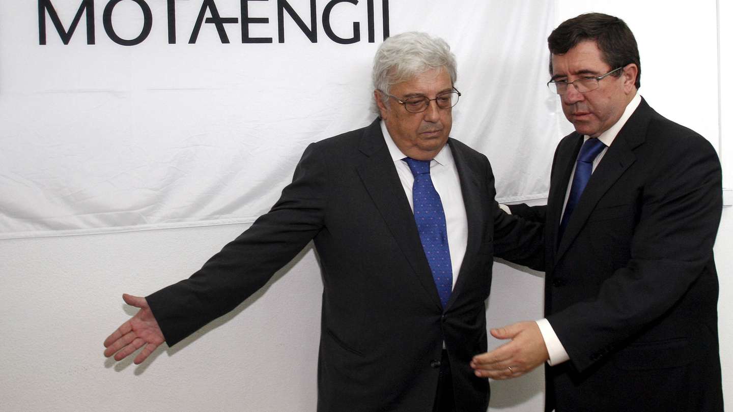 Jorge Coelho com Antonio Mota depois da Assembleia Geral da Mota-Engil