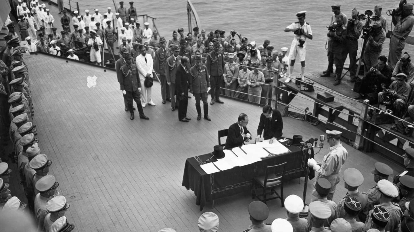 Surrender of the Japanese on the USS Missouri