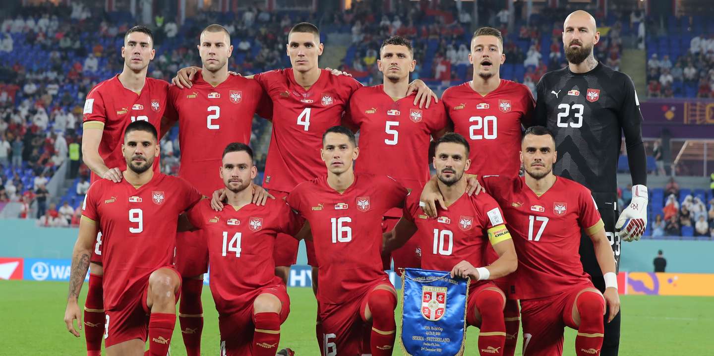 Sérvios conseguiram o apuramento direto através do segundo lugar do grupo G da qualificação