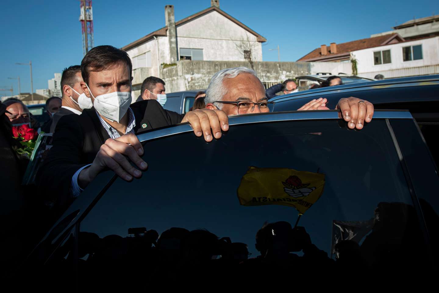 Campanhas para as eleições legislativas de 2022: Arruada em Espinho do candidato pelo Partido Socialista, António Costa, secretário-geral do PS e candidato a primeiro-ministro. As eleições legislativas realizam-se no próximo dia 30 de janeiro de 2022. Espinho, 22 de janeiro de 2022. JOÃO PORFÍRIO/OBSERVADOR