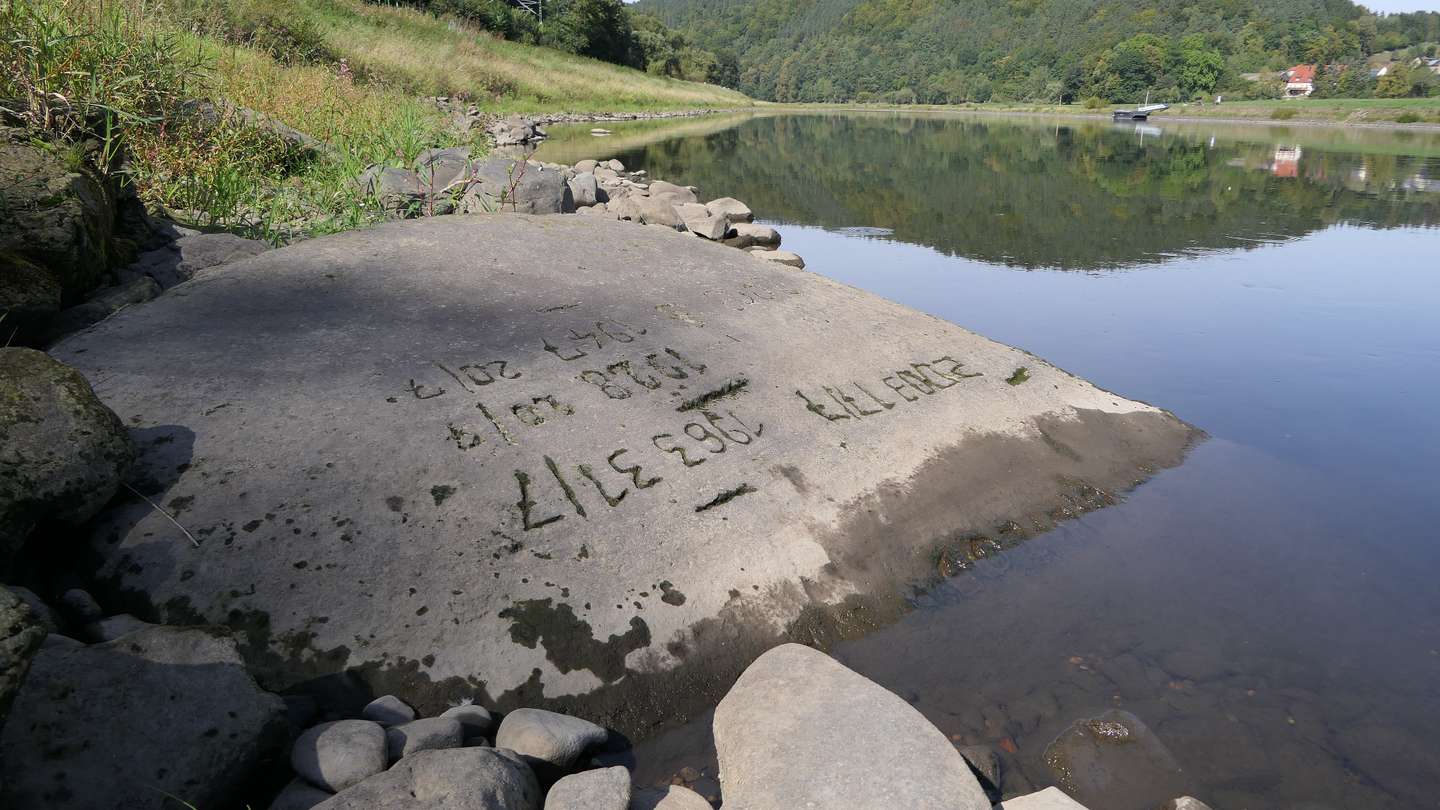 Pedras da Fome no rio Elba